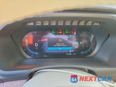 Zdjęcie 9 z 13 samochodu: 2025 VOLVO XC90 PLUS VIN:YV4M12PE0S1315421 - miniatura
