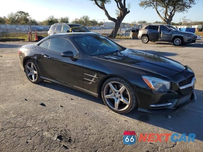 Czwarte zdjęcie samochodu z boku: 2013 MERCEDES-BENZ SL 550 VIN:WDDJK7DA1DF011883 - miniatura