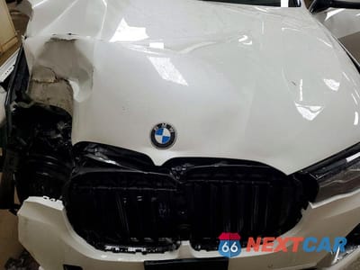 Zdjęcie 12 z 14 samochodu: 2022 BMW X7 XDRIVE40I VIN:5UXCW2C08N9K75457 - miniatura