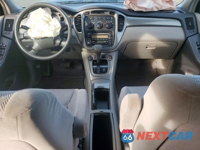 Zdjęcie 8 z 12 samochodu: 2003 TOYOTA HIGHLANDER BASE VIN:JTEHF21A330115843 - miniatura