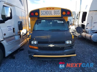 Piąte zdjęcie samochodu w środku: 2011 CHEVROLET EXPRESS SCHOOL BUS VIN:1GB3G3BG8B1174307 - miniatura