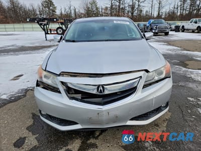Piąte zdjęcie samochodu w środku: 2013 ACURA ILX 20 PREMIUM VIN:19VDE1F52DE022325 - miniatura