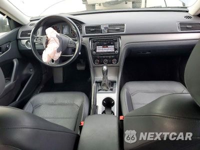 Zdjęcie 8 z 12 samochodu: 2014 VOLKSWAGEN PASSAT SE VIN:1VWBT7A38EC108497 - miniatura
