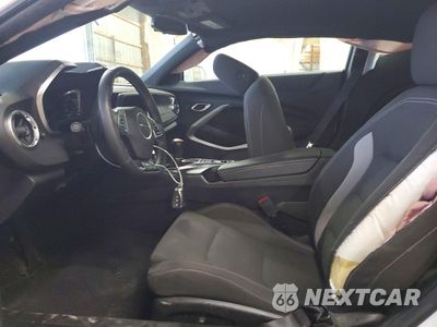 Zdjęcie 7 z 13 samochodu: 2017 CHEVROLET CAMARO SS VIN:1G1FE1R77H0102966 - miniatura