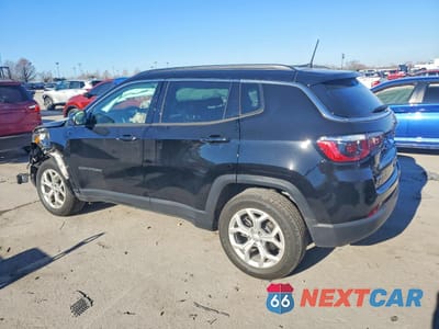 Drugie zdjęcie samochodu z przodu: 2024 JEEP COMPASS LATITUDE VIN:3C4NJDBNXRT115451 - miniatura