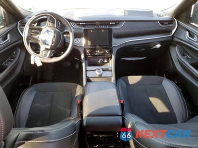 Zdjęcie 8 z 13 samochodu: 2025 JEEP GRAND CHEROKEE L LAREDO VIN:1C4RJKAG4S8655777 - miniatura