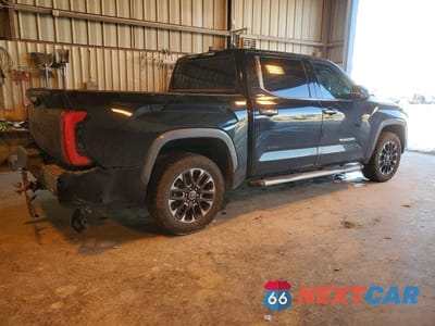 Trzecie zdjęcie samochodu z tyłu: 2024 TOYOTA TUNDRA CREWMAX LIMITED VIN:5TFJC5DB1RX054254 - miniatura