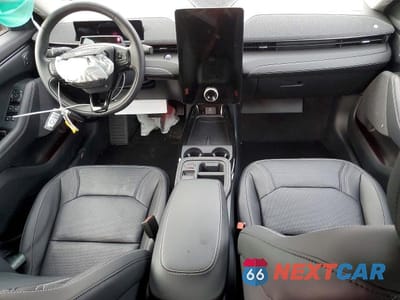 Zdjęcie 8 z 13 samochodu: 2025 FORD MUSTANG MACH-E PREMIUM VIN:3FMTK3SU5SMA12732 - miniatura