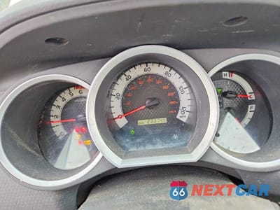 Zdjęcie 9 z 11 samochodu: 2014 TOYOTA TACOMA VIN:5TFNX4CN9EX038941 - miniatura