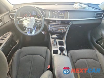 Zdjęcie 8 z 14 samochodu: 2019 KIA OPTIMA LX VIN:5XXGT4L34KG346508 - miniatura