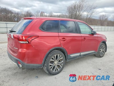 Trzecie zdjęcie samochodu z tyłu: 2018 MITSUBISHI OUTLANDER ES VIN:JA4AD2A36JZ052754 - miniatura