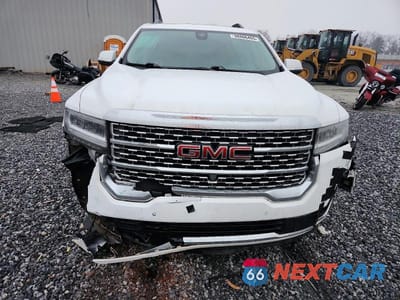 Piąte zdjęcie samochodu w środku: 2022 GMC ACADIA DENALI VIN:1GKKNPLS2NZ168939 - miniatura