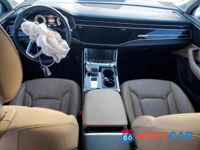 Zdjęcie 8 z 11 samochodu: 2021 AUDI Q7 PRESTIGE VIN:WA1VXBF70MD039455 - miniatura
