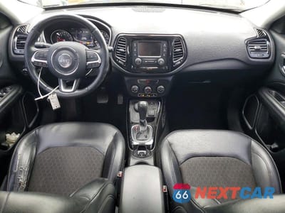 Zdjęcie 8 z 13 samochodu: 2018 JEEP COMPASS LATITUDE VIN:3C4NJDBB3JT400809 - miniatura