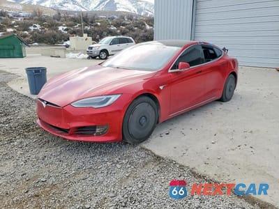 2017 TESLA MODEL S 5YJSA1E28HF192464 - główne zdjęcie licytacji z USA - miniatura