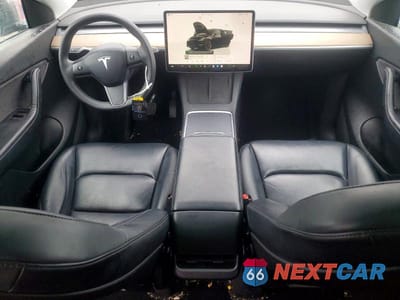 Zdjęcie 8 z 11 samochodu: 2022 TESLA MODEL Y VIN:7SAYGDEE9NF366433 - miniatura