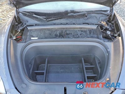 Zdjęcie 11 z 11 samochodu: 2023 TESLA MODEL Y VIN:7SAYGDEE6PA057888 - miniatura