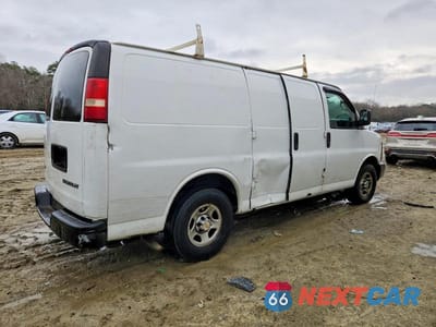 Trzecie zdjęcie samochodu z tyłu: 2005 CHEVROLET EXPRESS 1500 UTILITY / SERVICE VAN VIN:1GCFG15X851116582 - miniatura