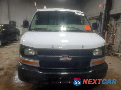 Piąte zdjęcie samochodu w środku: 2004 CHEVROLET EXPRESS 1500 UTILITY / SERVICE VAN VIN:1GCFG15X541196700 - miniatura