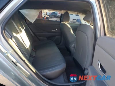 Zdjęcie 10 z 11 samochodu: 2021 HYUNDAI ELANTRA SEL VIN:5NPLS4AGXMH024132 - miniatura