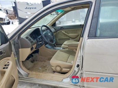 Zdjęcie 7 z 11 samochodu: 2005 HONDA CIVIC LX VIN:2HGES16665H034935 - miniatura