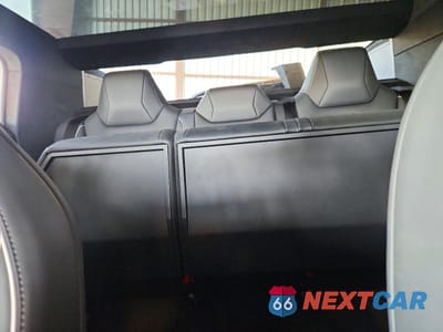 Zdjęcie 10 z 13 samochodu: 2025 TESLA CYBERTRUCK VIN:7G2CEHED9SA075321 - miniatura