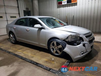 Czwarte zdjęcie samochodu z boku: 2011 CHEVROLET MALIBU 2LT VIN:1G1ZD5E75BF262720 - miniatura