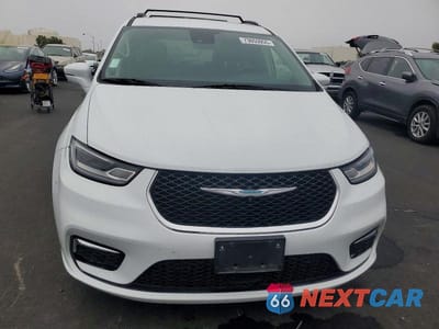 Piąte zdjęcie samochodu w środku: 2021 CHRYSLER PACIFICA HYBRID TOURING L VIN:2C4RC1L71MR580495 - miniatura