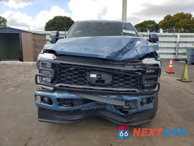 Piąte zdjęcie samochodu w środku: 2023 FORD F250 SUPER DUTY VIN:1FT8W2BM2PEC97024 - miniatura