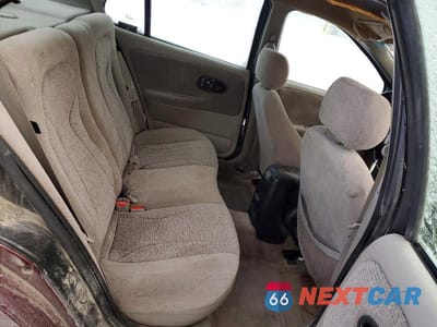 Zdjęcie 10 z 13 samochodu: 2001 SATURN SL2 VIN:1G8ZK52781Z334972 - miniatura