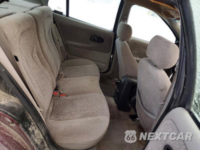Zdjęcie 10 z 13 samochodu: 2001 SATURN SL2 VIN:1G8ZK52781Z334972 - miniatura