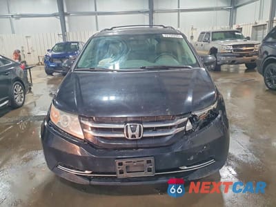 Piąte zdjęcie samochodu w środku: 2014 HONDA ODYSSEY EXL VIN:5FNRL5H61EB098212 - miniatura