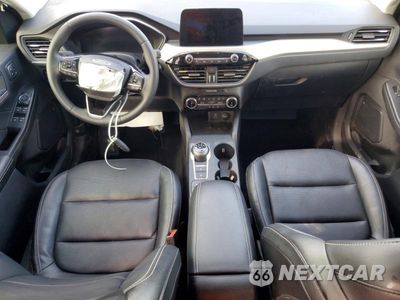 Zdjęcie 8 z 14 samochodu: 2022 FORD ESCAPE SEL VIN:1FMCU0H67NUA81097 - miniatura