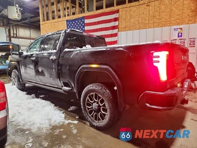 Drugie zdjęcie samochodu z przodu: 2025 GMC SIERRA K2500 DENALI ULTIMATE VIN:1GT4UXEY2SF170549 - miniatura