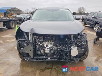 Piąte zdjęcie samochodu w środku: 2025 NISSAN PATHFINDER PLATINUM VIN:5N1DR3DJ9SC289808 - miniatura