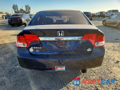 Zdjęcie 6 z 12 samochodu: 2009 HONDA CIVIC LX VIN:19XFA16509E034184 - miniatura