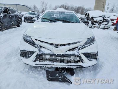 Piąte zdjęcie samochodu w środku: 2023 TOYOTA CAMRY SE NIGHT SHADE VIN:4T1G11BK8PU084745 - miniatura