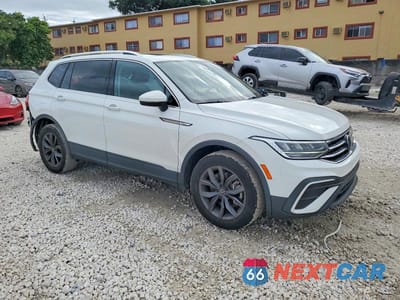 Czwarte zdjęcie samochodu z boku: 2022 VOLKSWAGEN TIGUAN SE VIN:3VV3B7AX8NM167823 - miniatura
