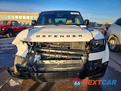 Piąte zdjęcie samochodu w środku: 2025 LAND ROVER DEFENDER 110 X-DYNAMIC SE VIN:SALE27EU2S2400212 - miniatura
