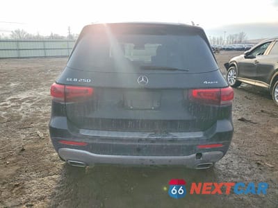 Zdjęcie 6 z 12 samochodu: 2020 MERCEDES-BENZ GLB 250 4MATIC VIN:W1N4M4HB6LW025949 - miniatura
