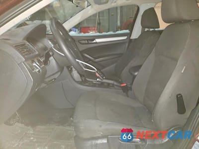 Zdjęcie 7 z 12 samochodu: 2013 VOLKSWAGEN PASSAT S VIN:1VWAP7A38DC125475 - miniatura