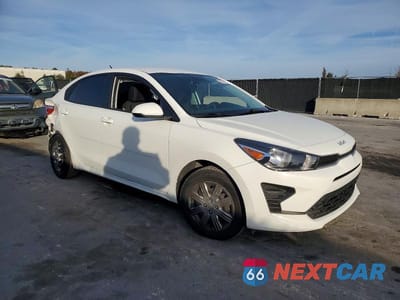 Czwarte zdjęcie samochodu z boku: 2023 KIA RIO LX VIN:3KPA24AD0PE621778 - miniatura