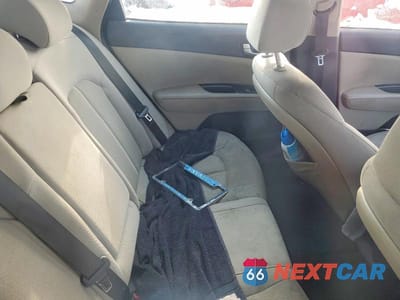 Zdjęcie 10 z 12 samochodu: 2017 KIA OPTIMA LX VIN:5XXGT4L36HG128613 - miniatura