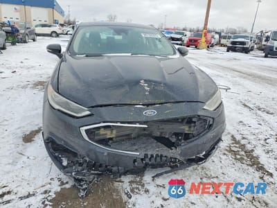 Piąte zdjęcie samochodu w środku: 2017 FORD FUSION SE PHEV VIN:3FA6P0PU9HR208989 - miniatura