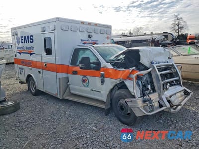 Czwarte zdjęcie samochodu z boku: 2017 FORD F350 SUPER DUTY VIN:1FDRF3GT6HEF40311 - miniatura