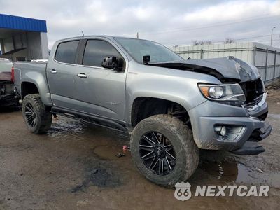 Czwarte zdjęcie samochodu z boku: 2018 CHEVROLET COLORADO LT VIN:1GCPTCE13J1174164 - miniatura