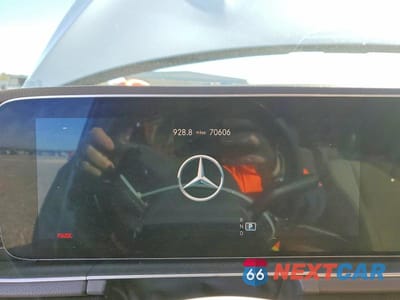 Zdjęcie 9 z 13 samochodu: 2020 MERCEDES-BENZ GLE 350 4MATIC VIN:4JGFB4KB9LA215090 - miniatura