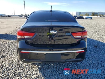 Zdjęcie 6 z 12 samochodu: 2021 KIA RIO LX VIN:3KPA24AD0ME366383 - miniatura