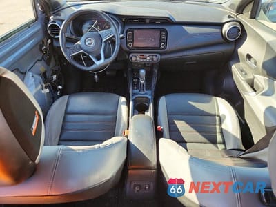 Zdjęcie 8 z 14 samochodu: 2022 NISSAN KICKS SR VIN:3N1CP5DV8NL517295 - miniatura
