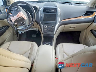 Zdjęcie 8 z 13 samochodu: 2017 LINCOLN MKC SELECT VIN:5LMCJ2C95HUL50348 - miniatura